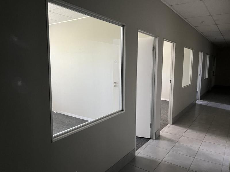 To Let Commercial Property for Rent in Montague Gardens Western Cape